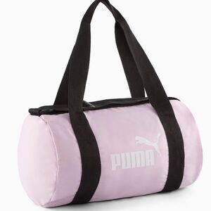 BNWT PUMA Crew
Crossbody Bag